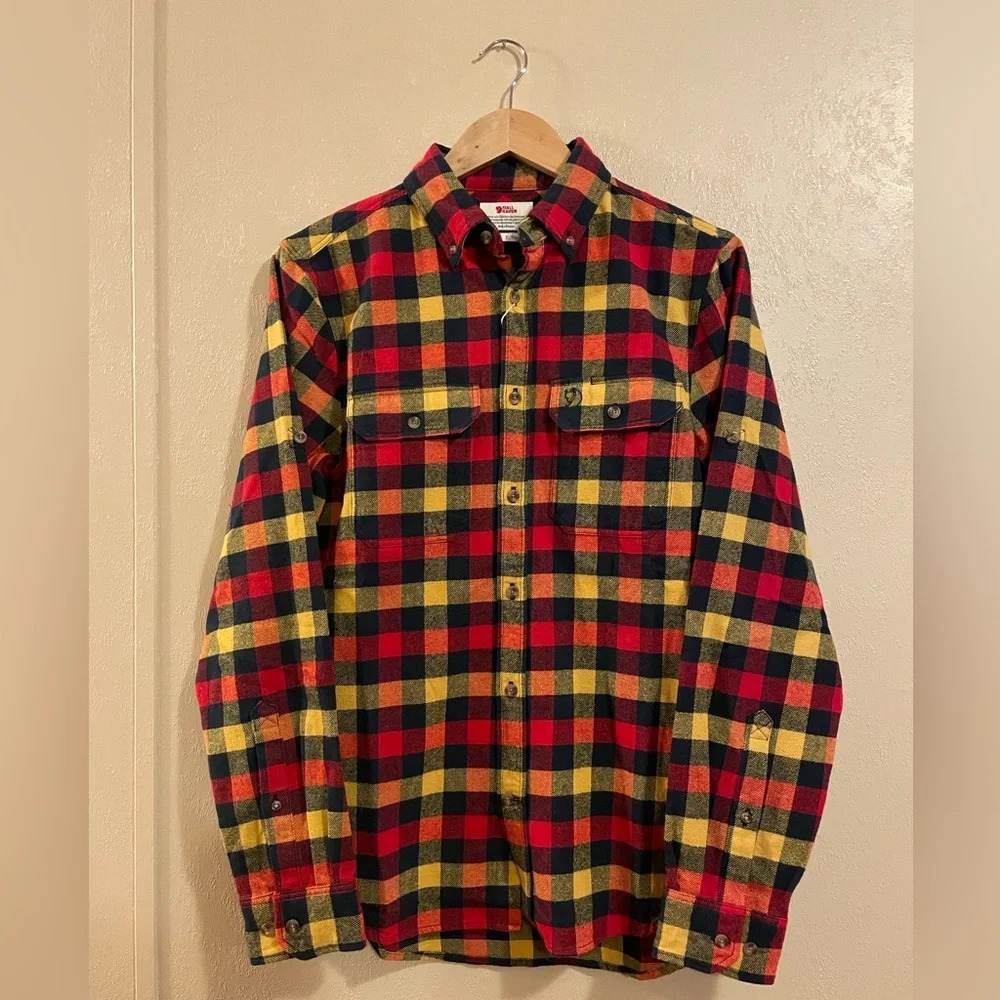 NWT Fjallraven men’s Skog button down flannel top sz S